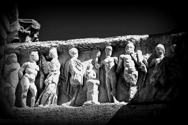 Ausgrabung Ephesus tominfo.de