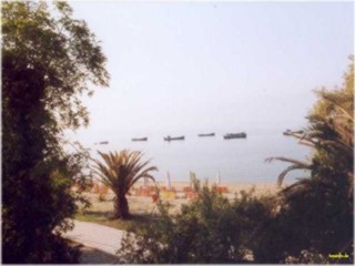 Blick vom Possidonia Hotel auf das Meer