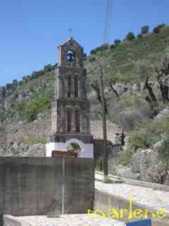 Alter Turm bei der Flusswaschmaschine